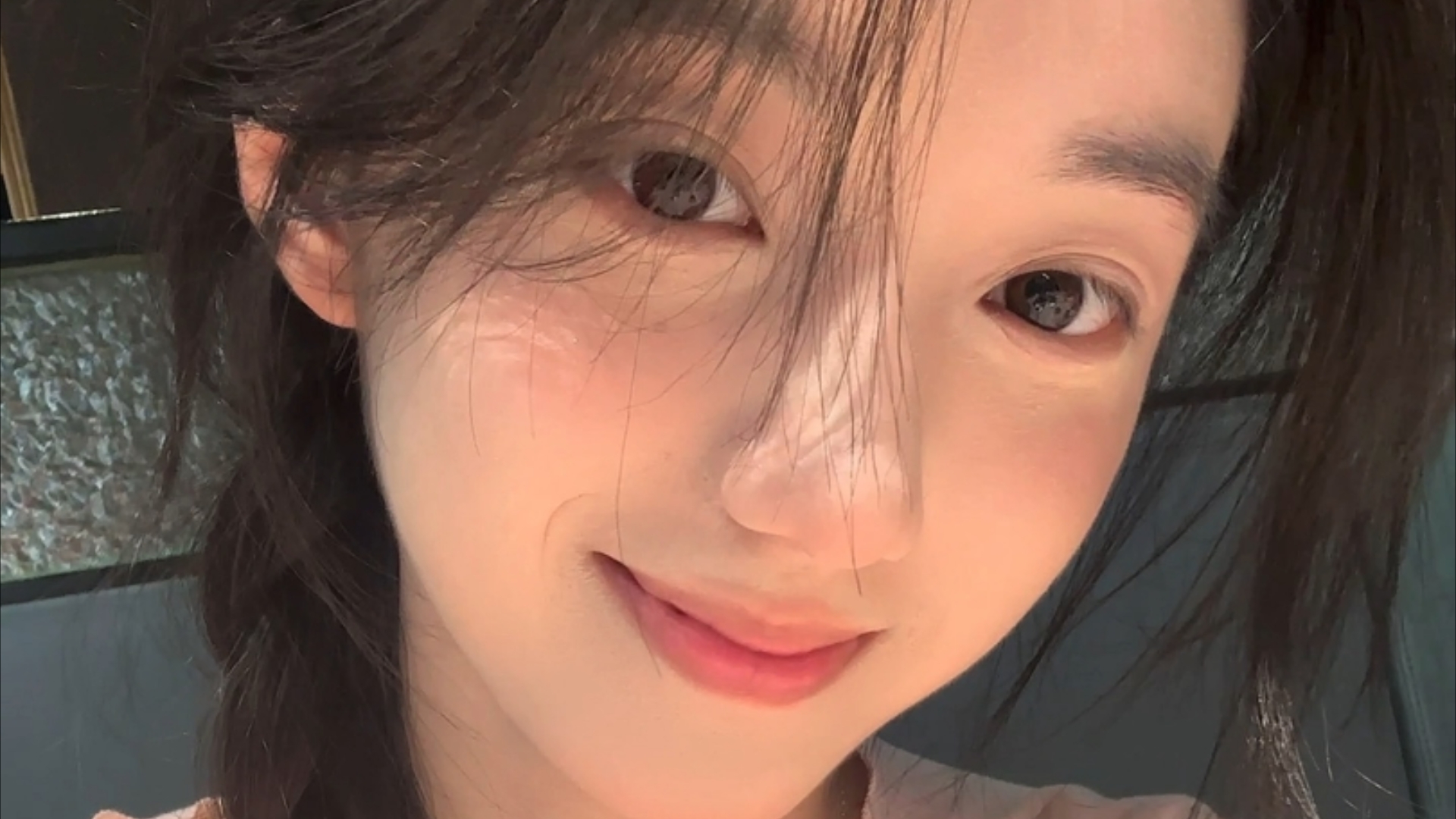 缅甸一航班昆明降落遇故障 机场紧急处置无人员受伤